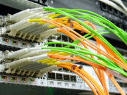 ᎧᏃᎮᏗ ᎨᏒ ᎤᏩᎯᏍᏙᏗᏱ ᏓᏟᎶᏍᏗ, Coaxial Cable, ᎠᎴ Optical Fiber.
